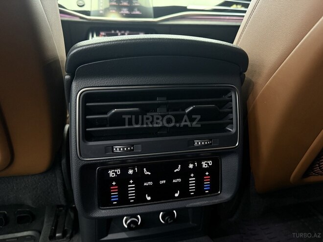 Audi Q7 2020, 65,000 km - 3.0 l - Bakı