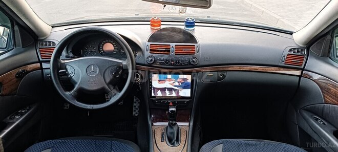 Mercedes E 220 2002, 577,335 km - 2.2 l - Bakı