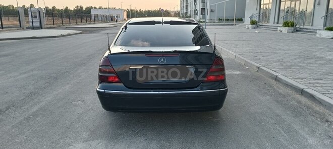 Mercedes E 220 2002, 577,335 km - 2.2 l - Bakı