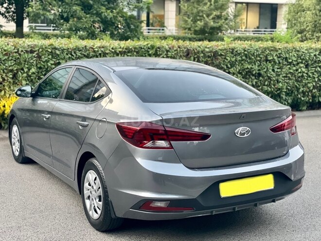 Hyundai Elantra 2018, 50,000 km - 2.0 l - Bakı