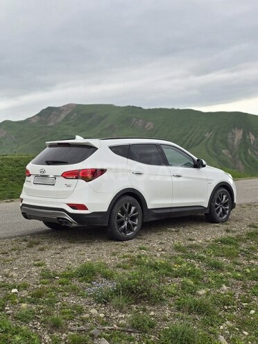 Hyundai Santa Fe 2016, 203,500 km - 2.0 л - Bakı