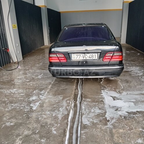 Mercedes E 220 2000, 398,000 km - 2.2 l - Lənkəran
