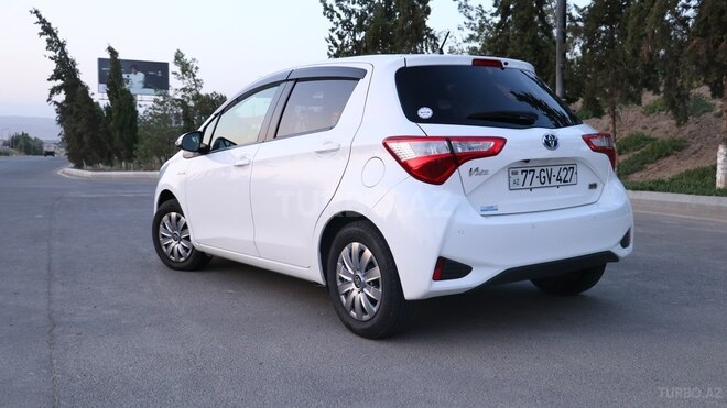Toyota Vitz 2018, 140,559 km - 1.5 l - Bakı