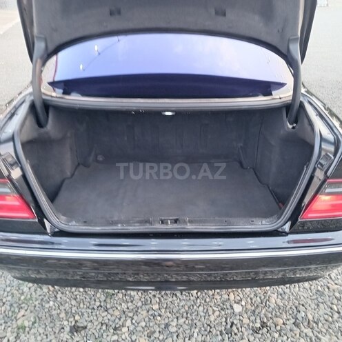 Mercedes E 220 2000, 398,000 km - 2.2 l - Lənkəran