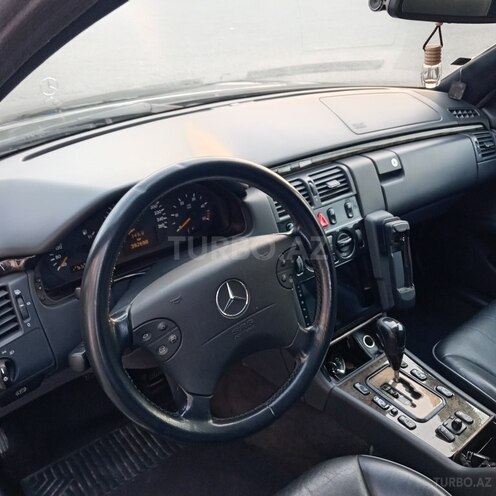 Mercedes E 220 2000, 398,000 km - 2.2 l - Lənkəran