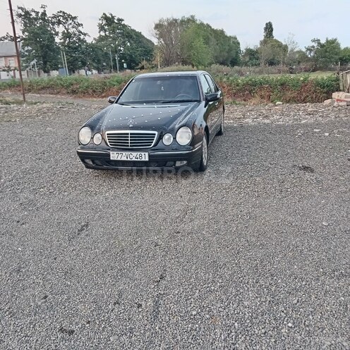 Mercedes E 220 2000, 398,000 km - 2.2 l - Lənkəran