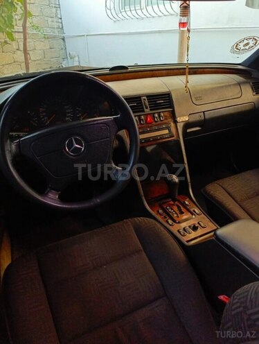 Mercedes C 240 1999, 401,365 km - 2.4 л - Bakı