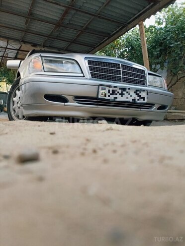 Mercedes C 240 1999, 401,365 km - 2.4 л - Bakı