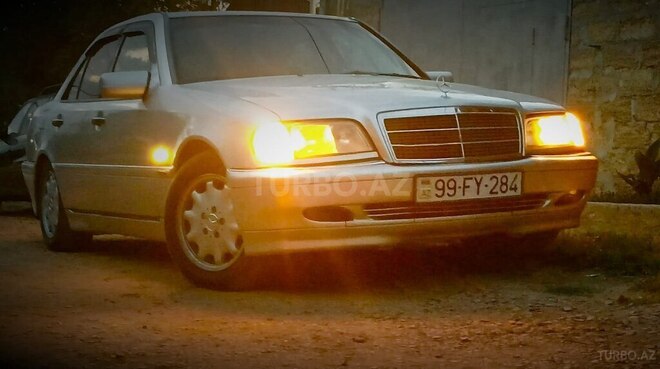Mercedes C 240 1999, 401,365 km - 2.4 л - Bakı
