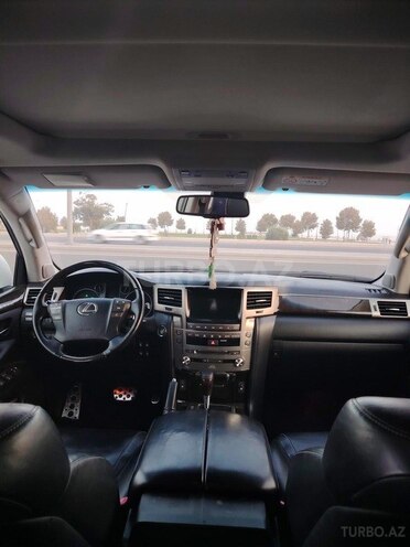 Lexus LX 570 2015, 215,000 km - 5.7 l - Bakı