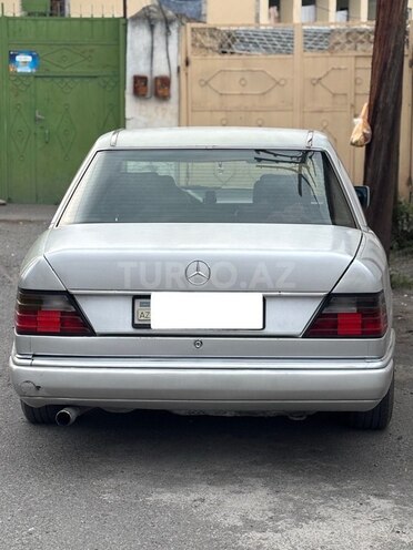 Mercedes E 200 1993, 450,000 km - 2.0 l - Ağdaş