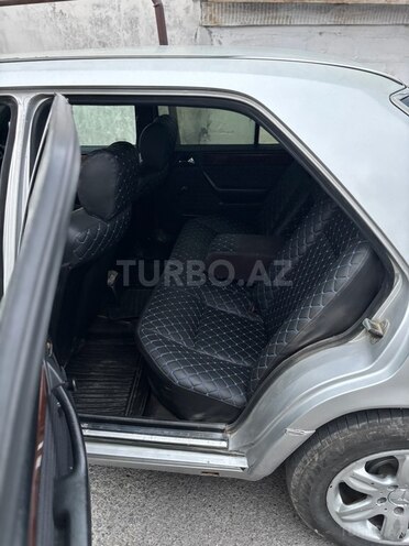 Mercedes E 200 1993, 450,000 km - 2.0 l - Ağdaş