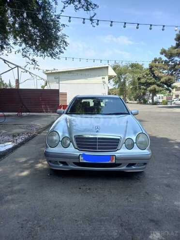 Mercedes E 220 2000, 478,000 km - 2.2 l - Bakı
