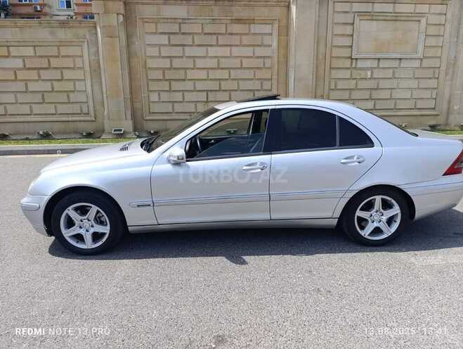 Mercedes C 240 2001, 388,000 km - 2.4 l - Bakı