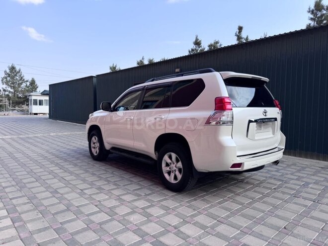 Toyota Land Cruiser Prado 2010, 144,000 km - 2.7 л - Şirvan