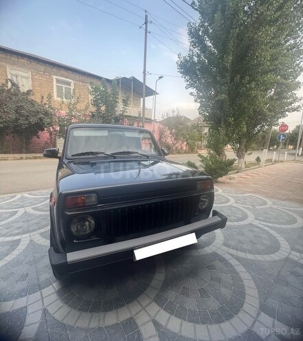 LADA (VAZ) Niva 2021, 17,000 km - 1.7 л - Salyan