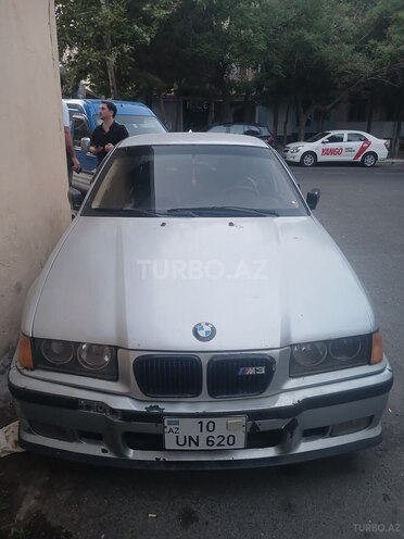 BMW 320 1993, 391,000 km - 2.0 l - Bakı