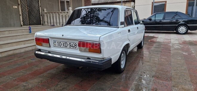 LADA (VAZ) 2107 2005, 102,000 km - 1.6 l - Salyan