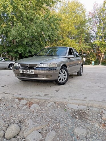 Opel Vectra 1996, 531,000 km - 1.8 l - Kürdəmir