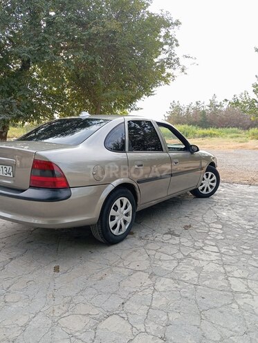 Opel Vectra 1996, 531,000 km - 1.8 l - Kürdəmir