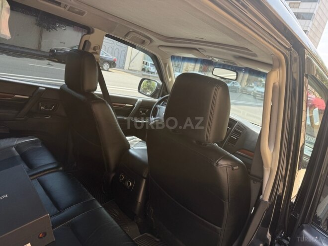 Mitsubishi Pajero 2007, 230,000 km - 3.0 l - Bakı