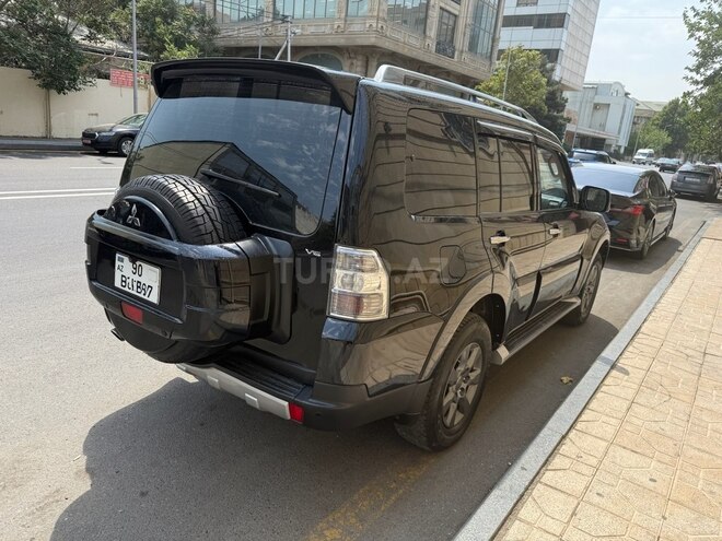 Mitsubishi Pajero 2007, 230,000 km - 3.0 l - Bakı