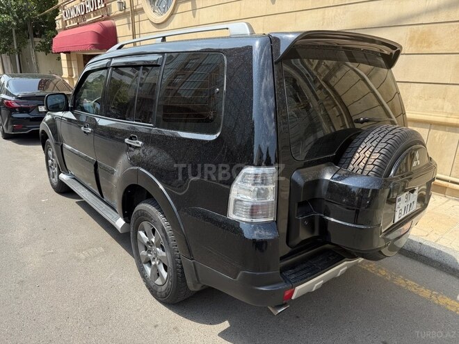 Mitsubishi Pajero 2007, 230,000 km - 3.0 l - Bakı