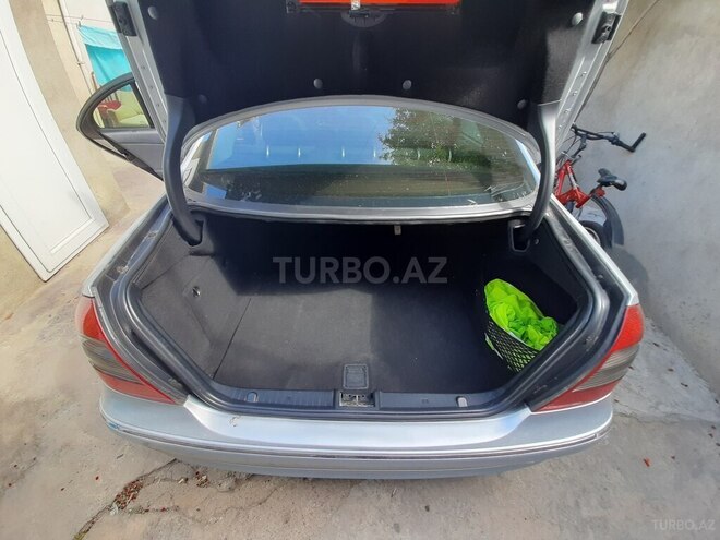 Mercedes E 220 2006, 260,000 km - 2.2 l - Bakı