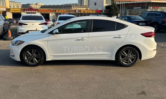 Hyundai Elantra 2017, 81,000 km - 2.0 л - Bakı