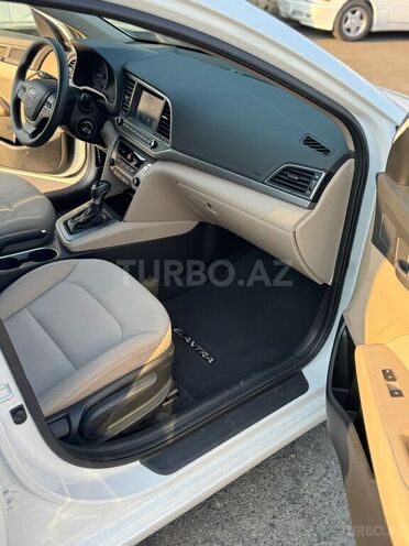 Hyundai Elantra 2017, 81,000 km - 2.0 л - Bakı