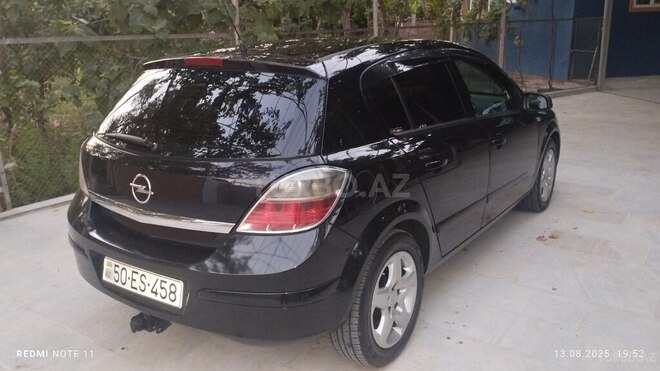 Opel Astra 2008, 209,203 km - 1.4 l - Füzuli