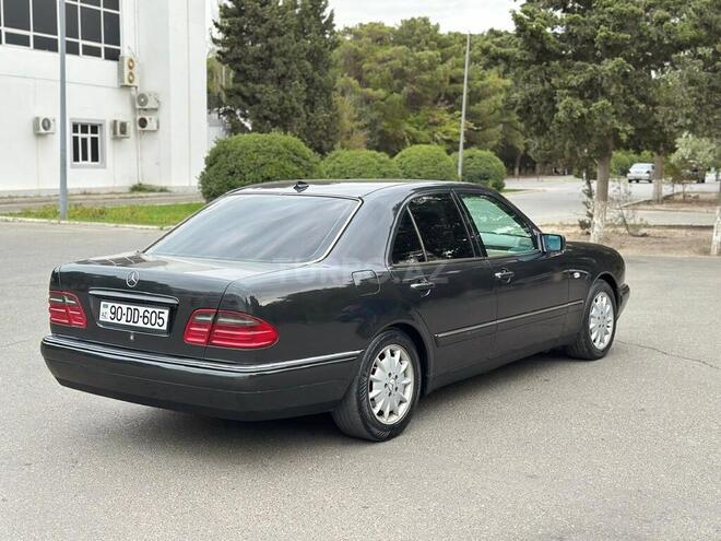 Mercedes E 200 1996, 321,000 km - 2.0 l - Sumqayıt