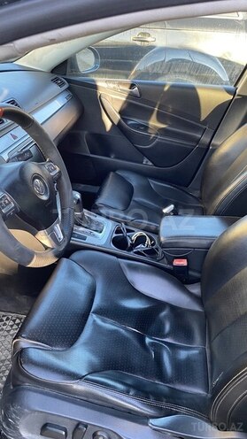 Volkswagen Passat 2010, 348,000 km - 2.0 l - Bakı