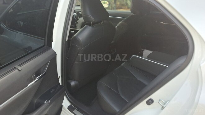 Toyota Camry 2018, 221,000 km - 2.5 l - Bakı