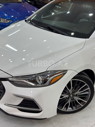 Hyundai Elantra 2018, 180,021 km - 1.6 l - Xırdalan