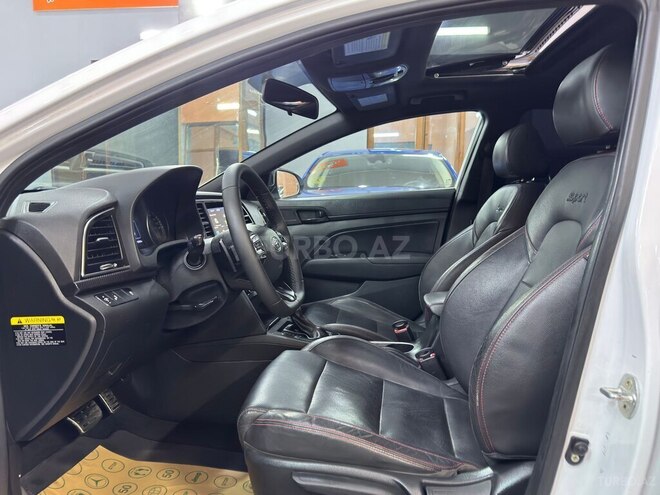 Hyundai Elantra 2018, 180,021 km - 1.6 l - Xırdalan
