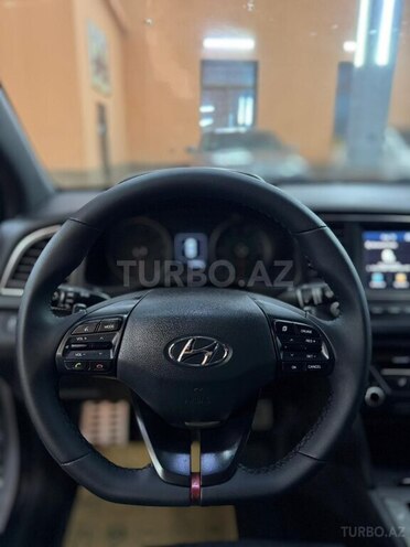Hyundai Elantra 2018, 180,021 km - 1.6 l - Xırdalan