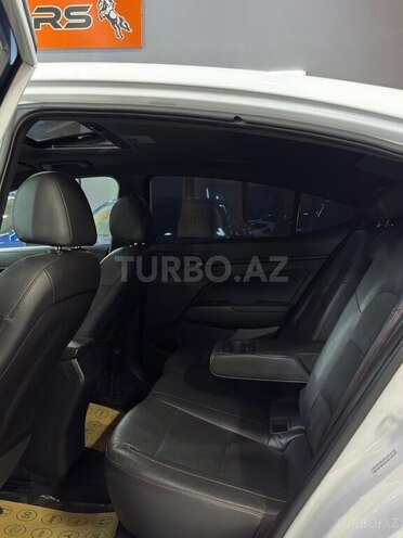 Hyundai Elantra 2018, 180,021 km - 1.6 l - Xırdalan