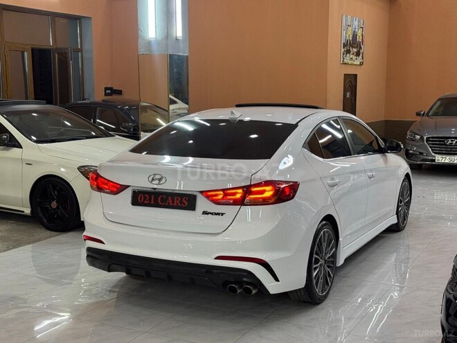 Hyundai Elantra 2018, 180,021 km - 1.6 l - Xırdalan