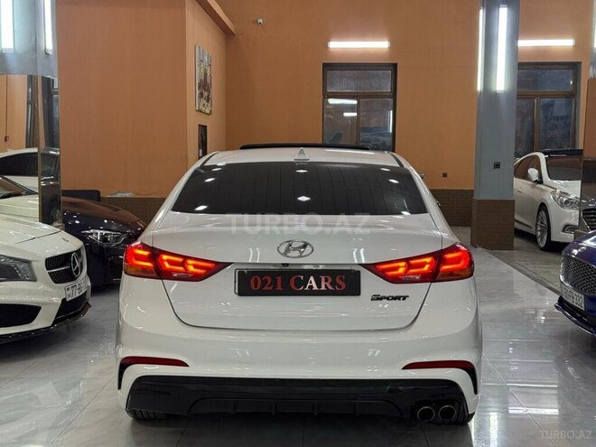 Hyundai Elantra 2018, 180,021 km - 1.6 l - Xırdalan