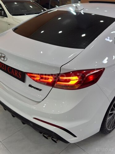 Hyundai Elantra 2018, 180,021 km - 1.6 l - Xırdalan