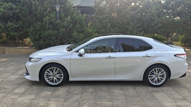 Toyota Camry 2018, 221,000 km - 2.5 l - Bakı