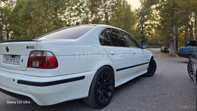 BMW 528 1999, 328,456 km - 2.8 l - Göyçay