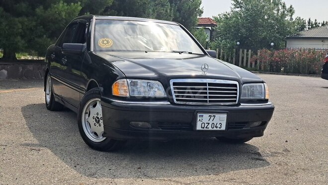 Mercedes C 230 1998, 310,000 km - 2.3 l - Bakı