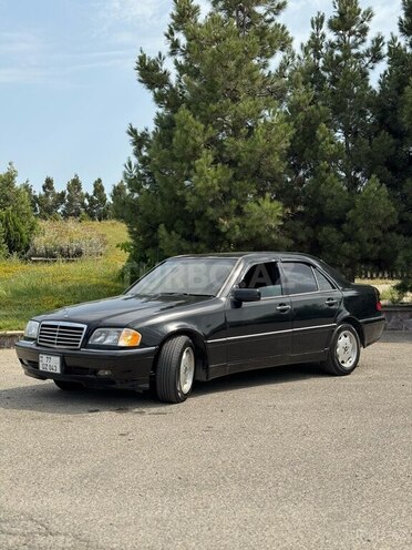 Mercedes C 230 1998, 310,000 km - 2.3 l - Bakı