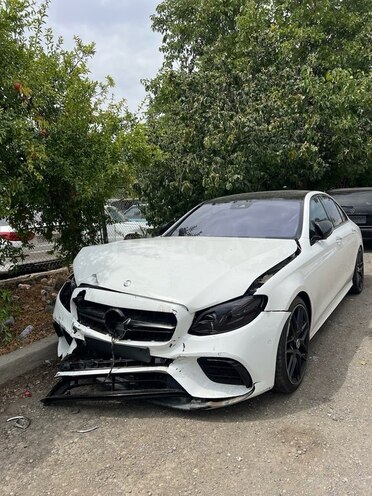 Mercedes E 300 2017, 140,000 km - 2.0 l - Gəncə