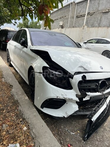 Mercedes E 300 2017, 140,000 km - 2.0 l - Gəncə