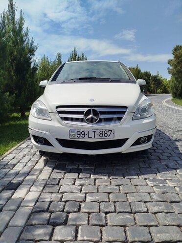 Mercedes B 180 2010, 154,000 km - 1.7 l - Bakı