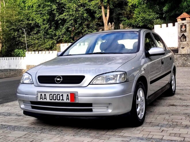 Opel Astra 1998, 228,000 km - 1.6 l - Şəki