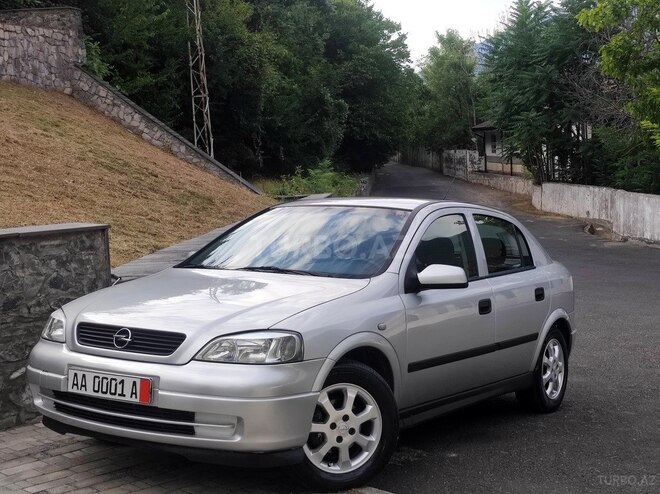 Opel Astra 1998, 228,000 km - 1.6 l - Şəki